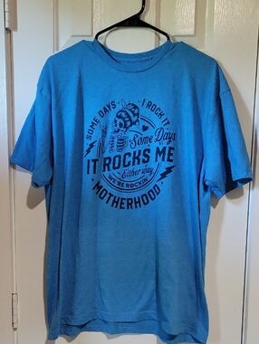 LIKE NEW Motherhood Graphic Tee